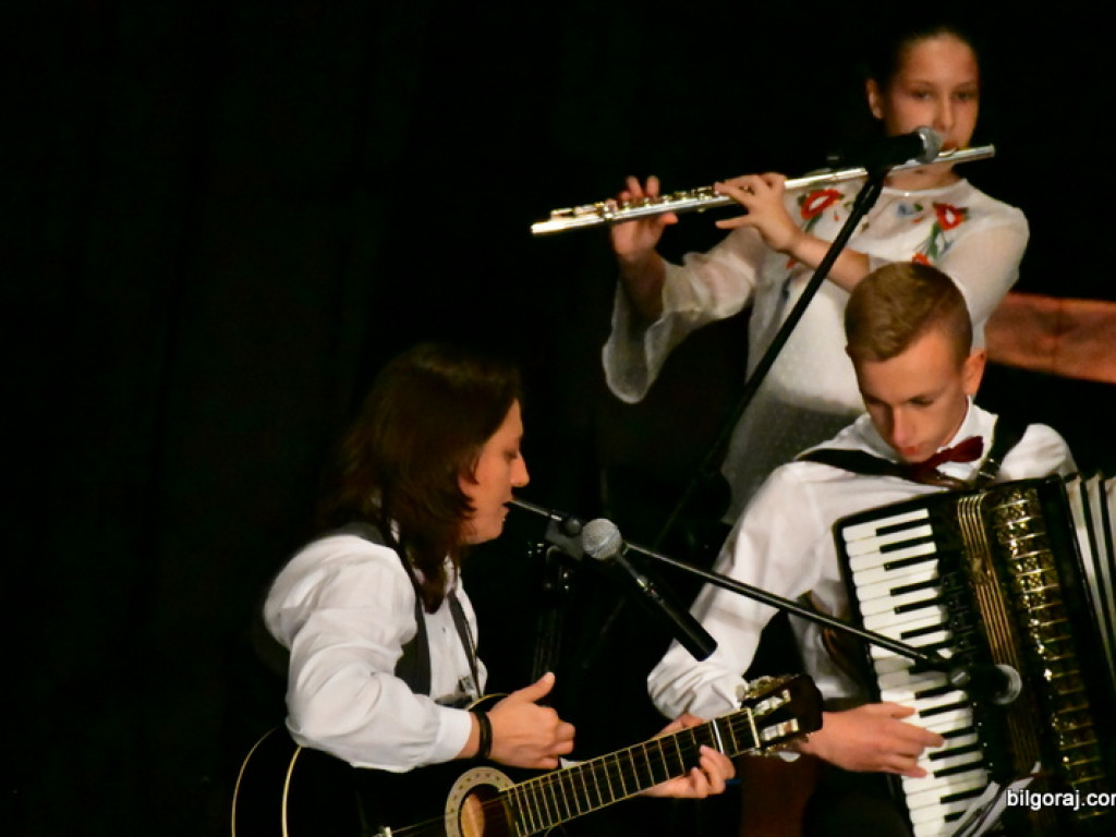 Ludowe pieśni rozbrziały w Biłgoraju (FOTO, VIDEO, WYNIKI)