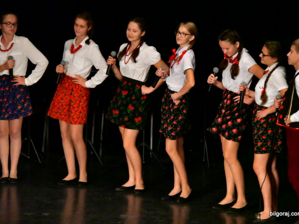 Ludowe pieśni rozbrziały w Biłgoraju (FOTO, VIDEO, WYNIKI)