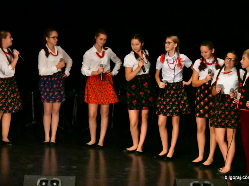 Ludowe pieśni rozbrziały w Biłgoraju (FOTO, VIDEO, WYNIKI)