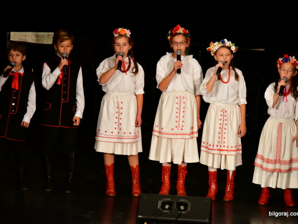 Ludowe pieśni rozbrziały w Biłgoraju (FOTO, VIDEO, WYNIKI)