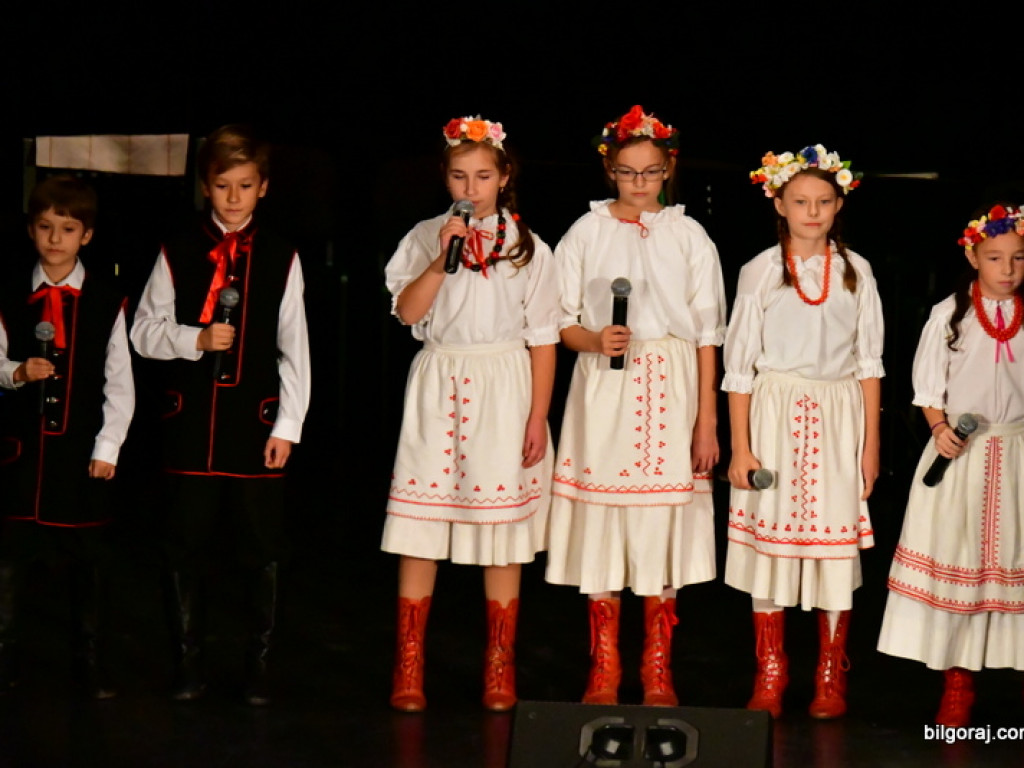 Ludowe pieśni rozbrziały w Biłgoraju (FOTO, VIDEO, WYNIKI)
