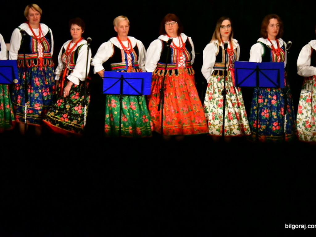 Ludowe pieśni rozbrziały w Biłgoraju (FOTO, VIDEO, WYNIKI)