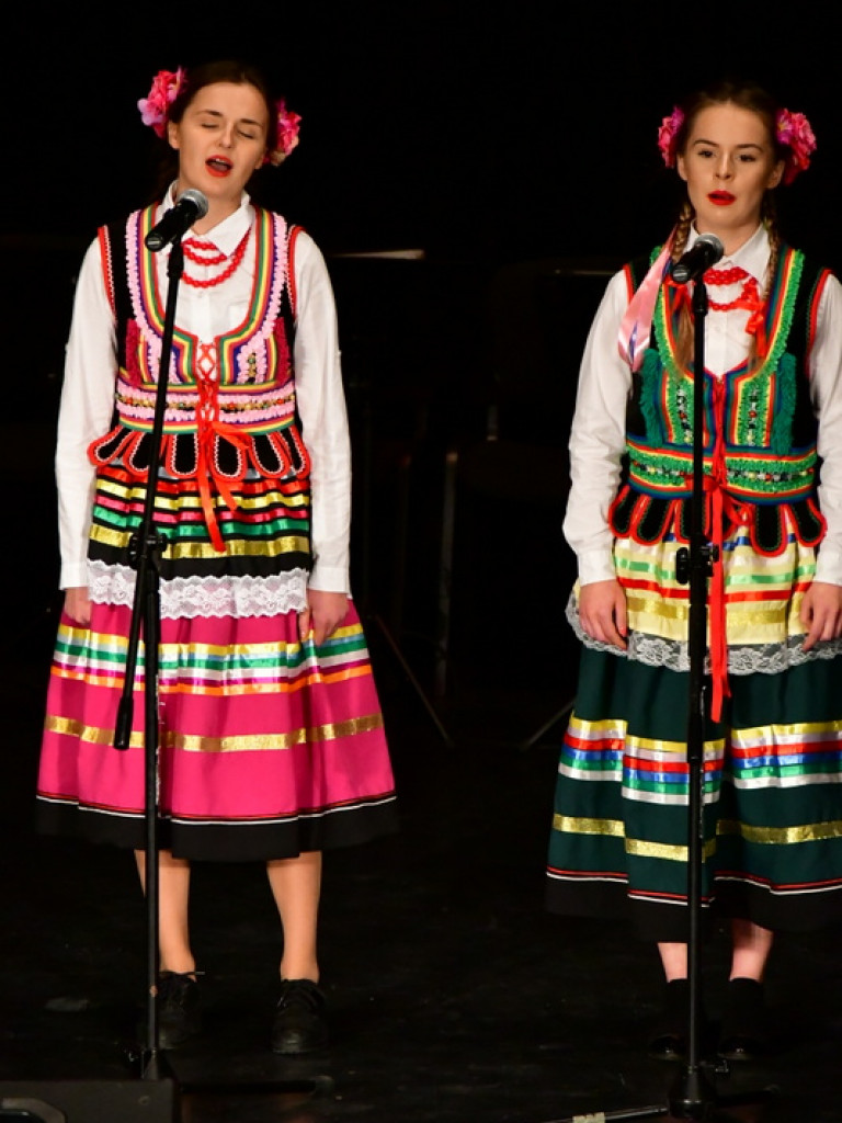 Ludowe pieśni rozbrziały w Biłgoraju (FOTO, VIDEO, WYNIKI)