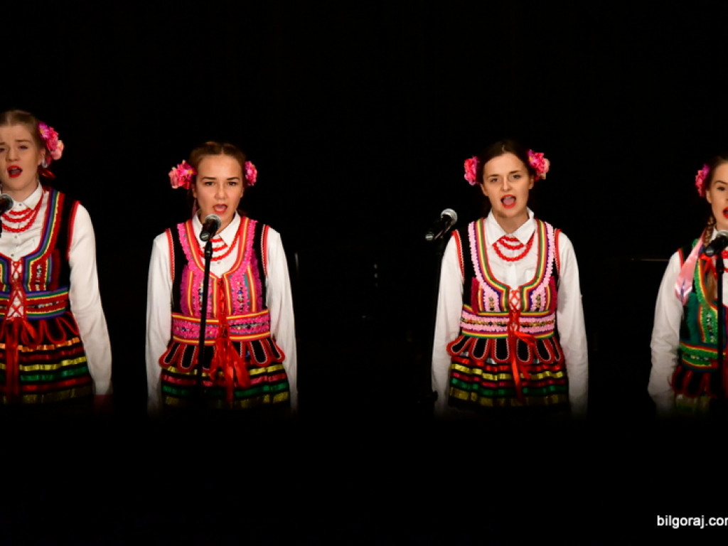 Ludowe pieśni rozbrziały w Biłgoraju (FOTO, VIDEO, WYNIKI)