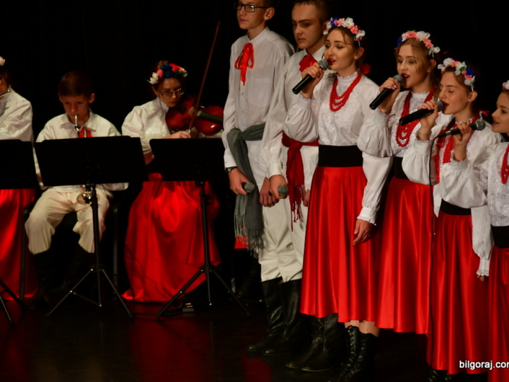 Ludowe pieśni rozbrziały w Biłgoraju (FOTO, VIDEO, WYNIKI)
