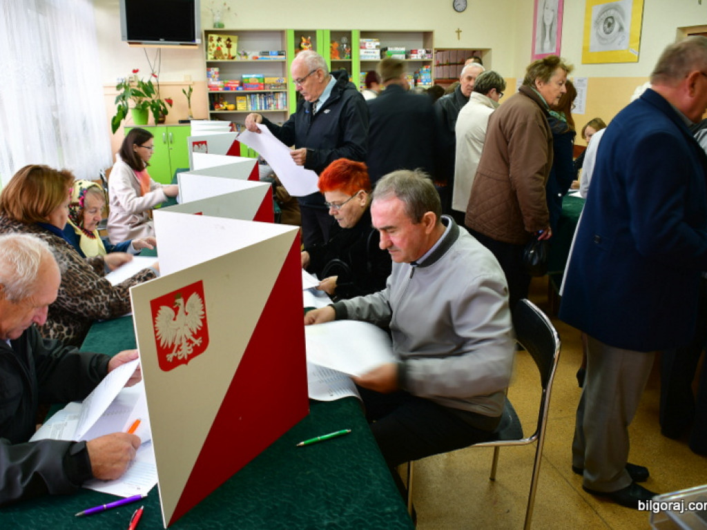 Ruszyło głosowanie w wyborach samorządowych