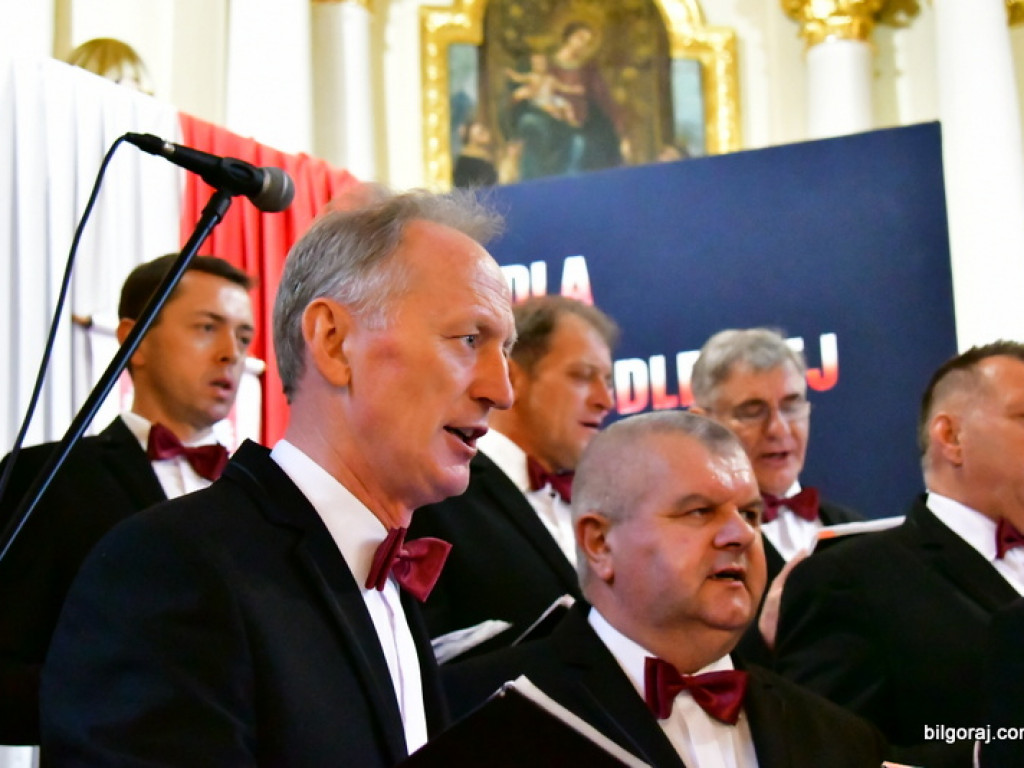 Patriotyczny koncert w Majdanie Starym (FOTO)