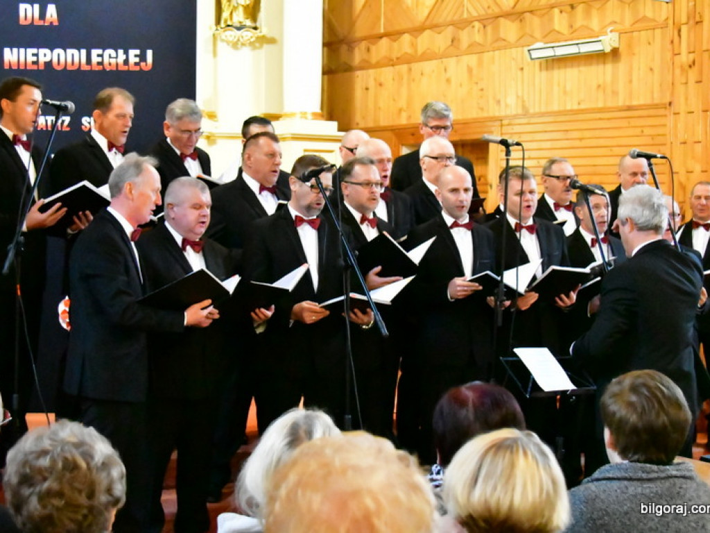 Patriotyczny koncert w Majdanie Starym (FOTO)