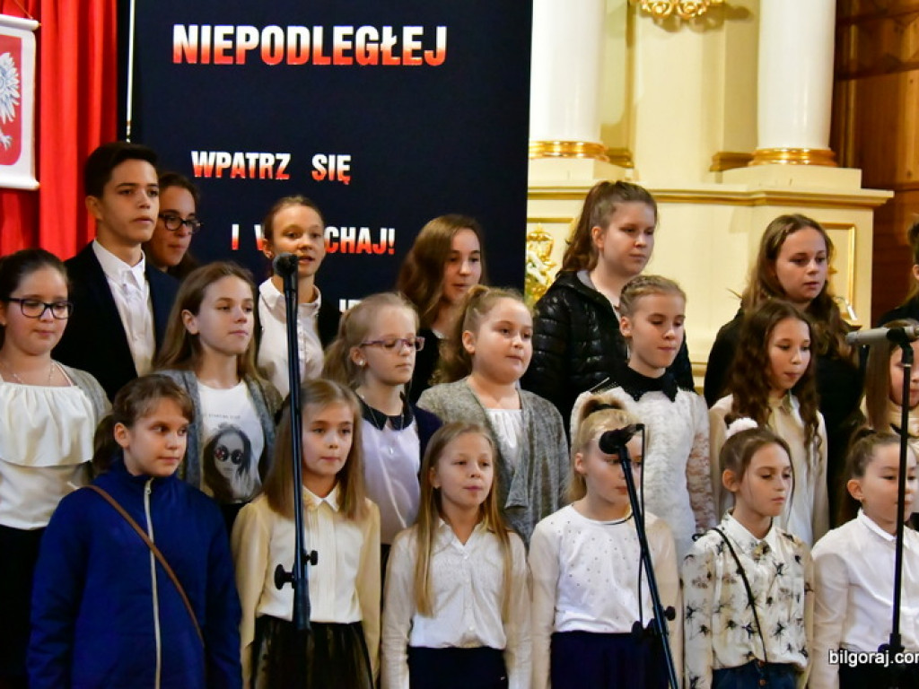Patriotyczny koncert w Majdanie Starym (FOTO)