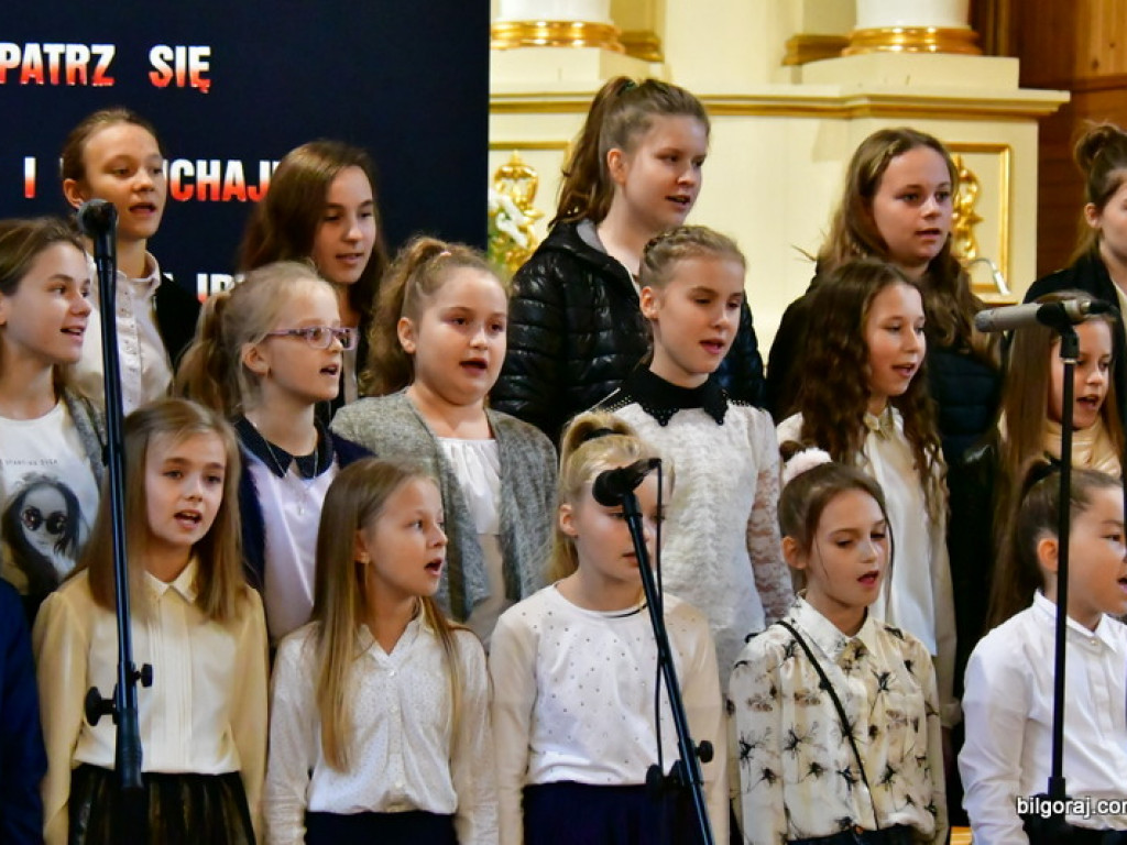 Patriotyczny koncert w Majdanie Starym (FOTO)
