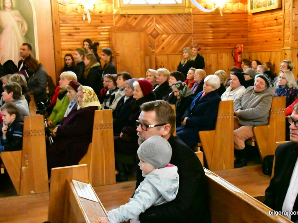 Patriotyczny koncert w Majdanie Starym (FOTO)