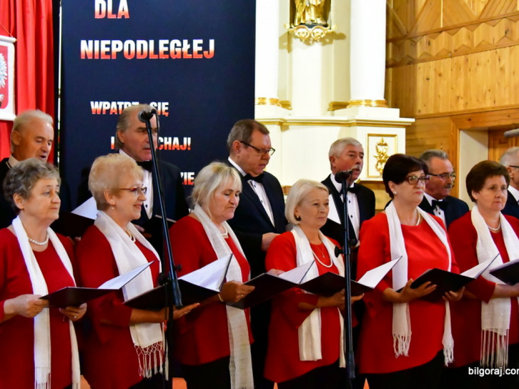 Patriotyczny koncert w Majdanie Starym (FOTO)