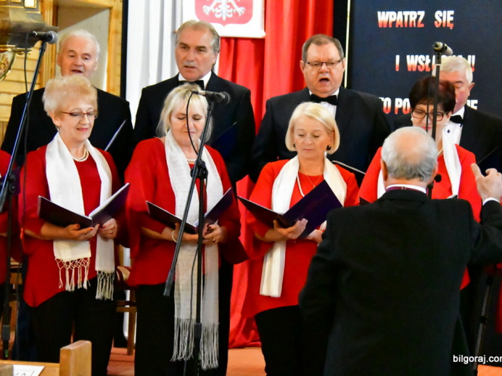 Patriotyczny koncert w Majdanie Starym (FOTO)