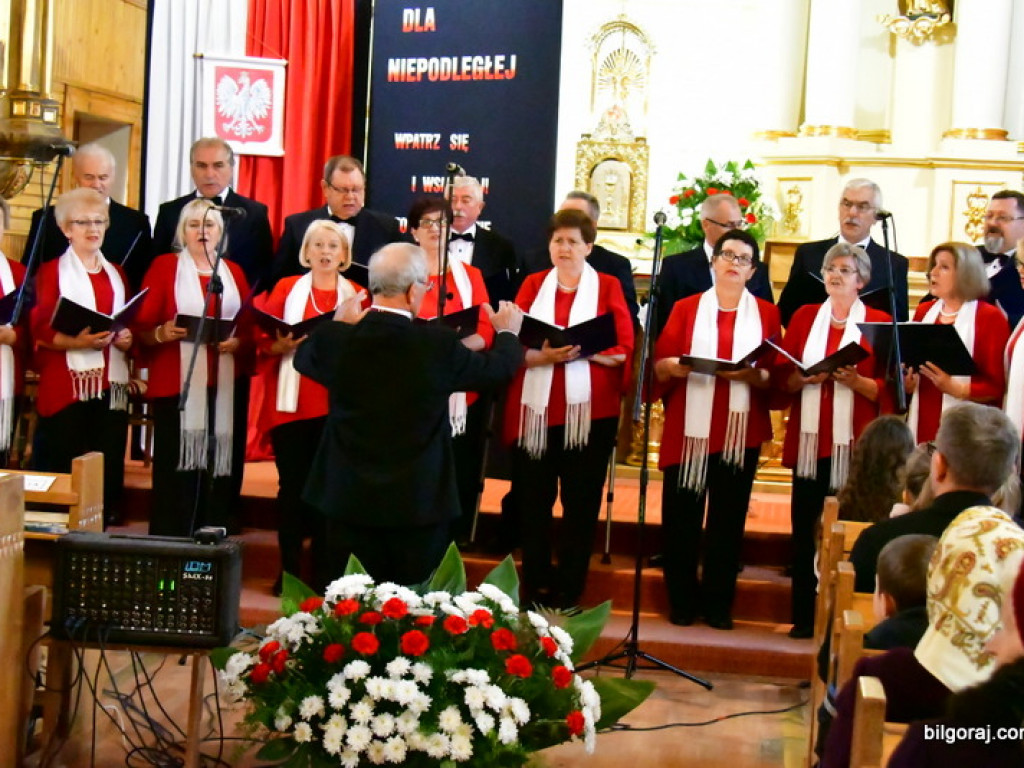 Patriotyczny koncert w Majdanie Starym (FOTO)