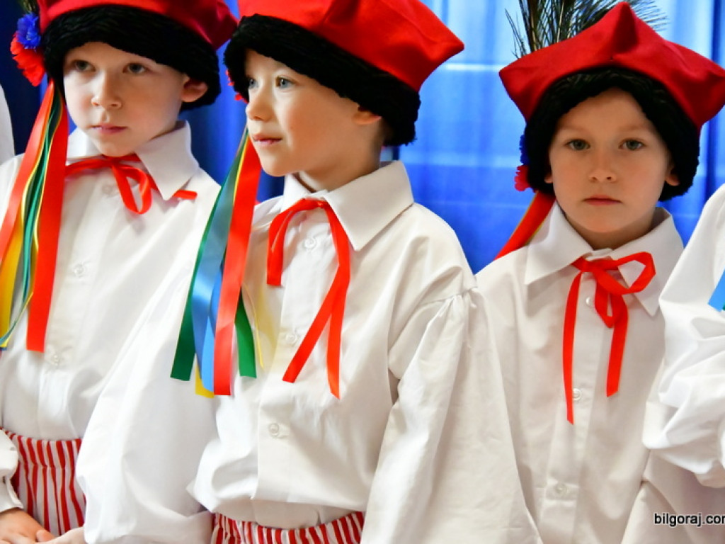 Przedszkolaki pamiętają o 100. rocznicy odzyskania niepodległości (FOTO)