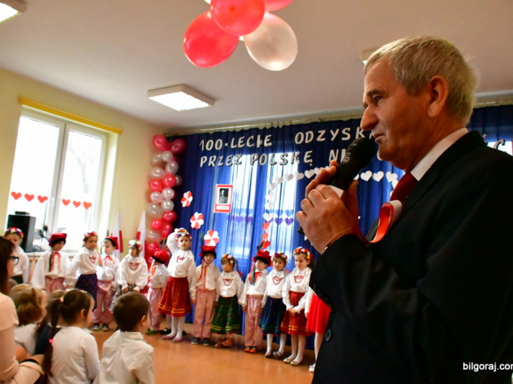 Przedszkolaki pamiętają o 100. rocznicy odzyskania niepodległości (FOTO)
