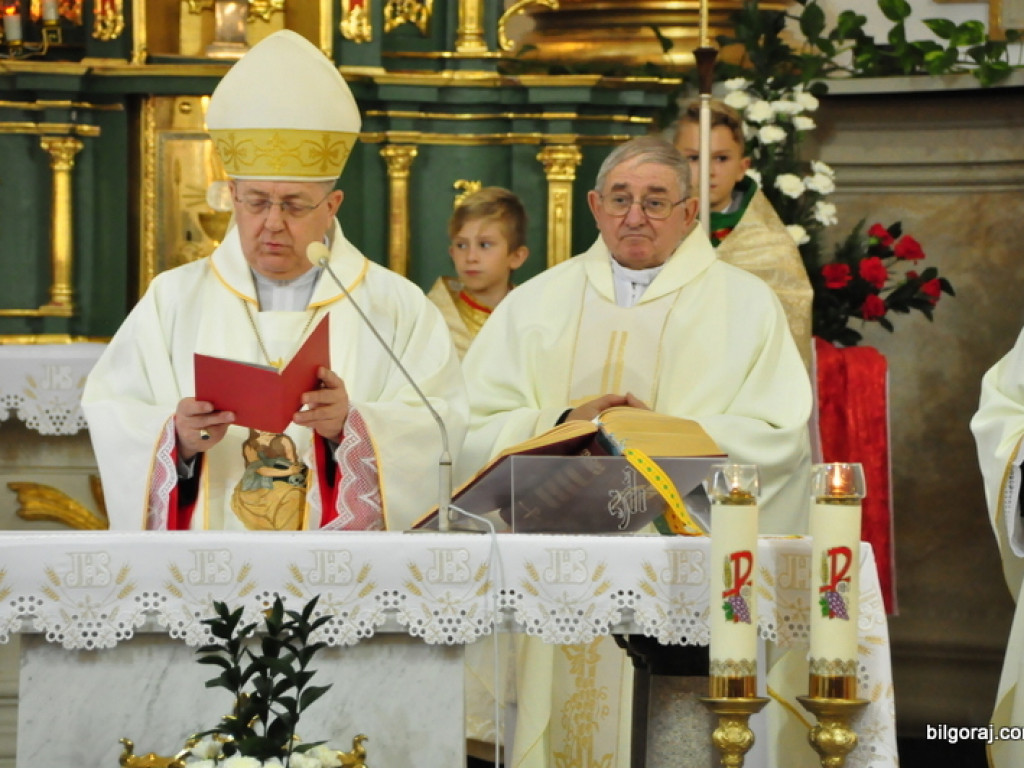 Biłgorajanie uczcili budowniczych kościoła św. Marii Magdaleny (FOTO)