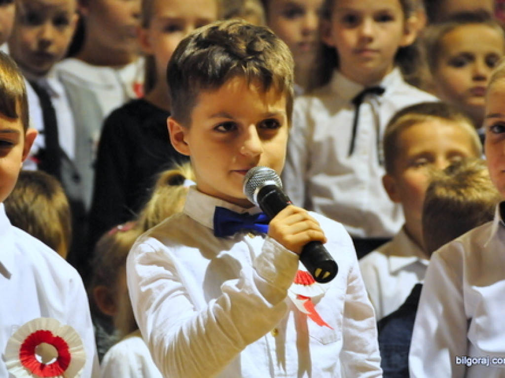 Patriotyczny wieczór w Majdanie Starym (FOTO)