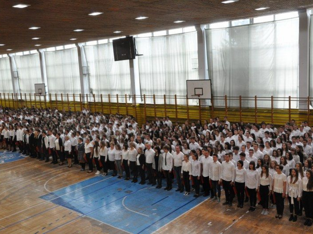 Uroczyste obchody Narodowego Święta Niepodległości w I LO im. ONZ (FOTO)