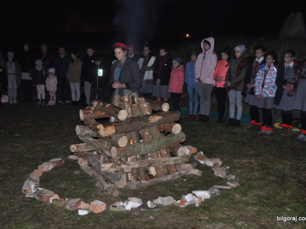 Obrzędowe ognisko harcerskie w Tarnogrodzie (FOTO)