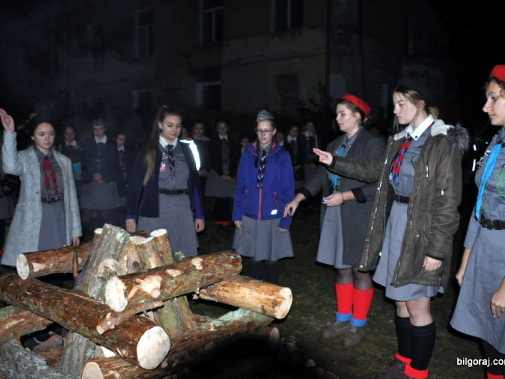 Obrzędowe ognisko harcerskie w Tarnogrodzie (FOTO)