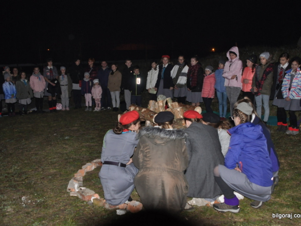 Obrzędowe ognisko harcerskie w Tarnogrodzie (FOTO)