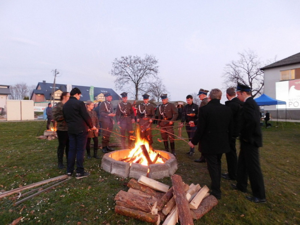 Coś jej winien? - Oddać życie! (FOTO)