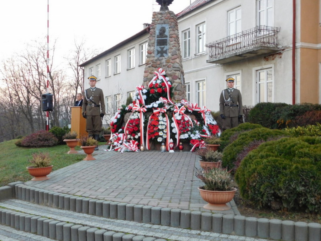 Coś jej winien? - Oddać życie! (FOTO)