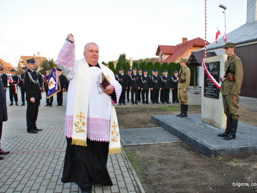 W Korytkowie Dużym odsłonięto tablicę wdzięczności (FOTO)