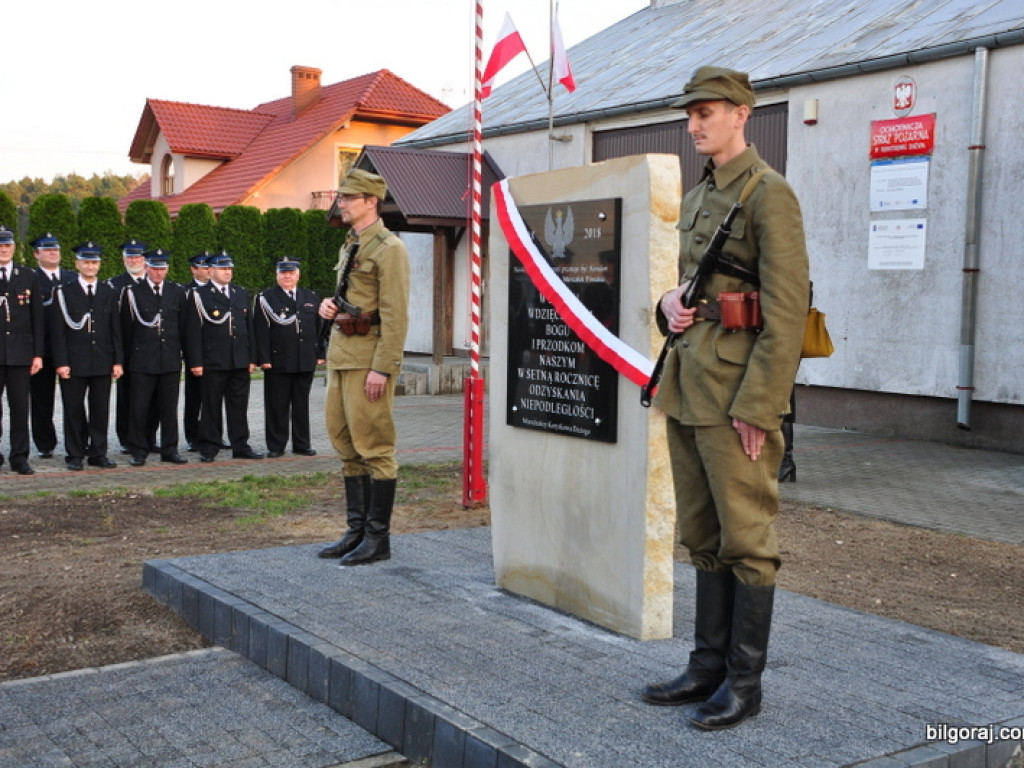 W Korytkowie Dużym odsłonięto tablicę wdzięczności (FOTO)