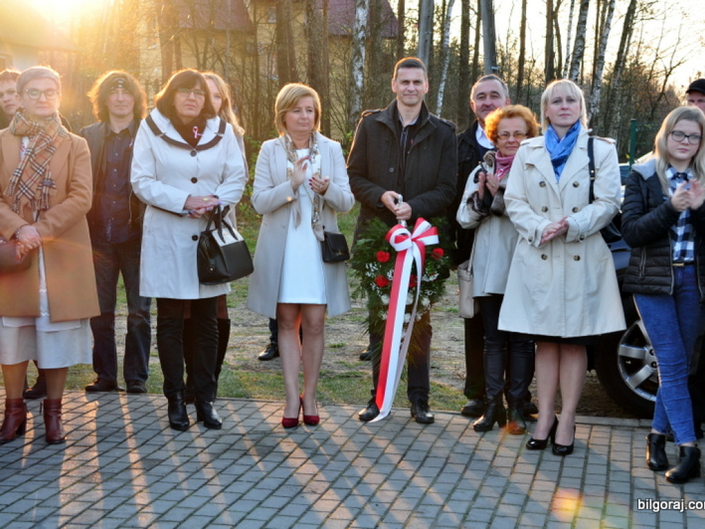W Korytkowie Dużym odsłonięto tablicę wdzięczności (FOTO)