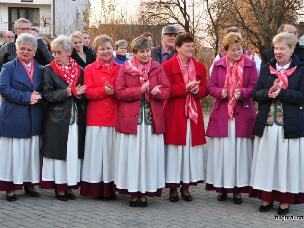 W Korytkowie Dużym odsłonięto tablicę wdzięczności (FOTO)