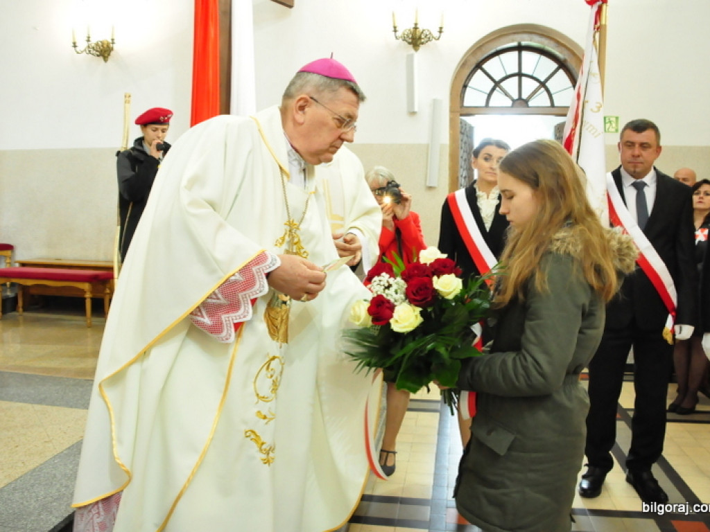 Obchody 100. rocznicy odzyskania niepodległości przez Polskę w SP Nr 3 w Biłgoraju (FOTO)