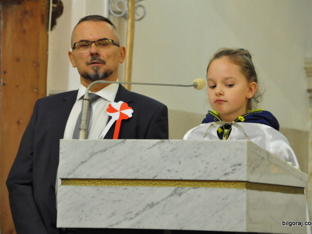 Obchody 100. rocznicy odzyskania niepodległości przez Polskę w SP Nr 3 w Biłgoraju (FOTO)