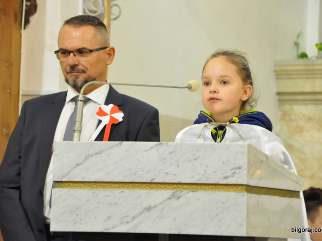 Obchody 100. rocznicy odzyskania niepodległości przez Polskę w SP Nr 3 w Biłgoraju (FOTO)
