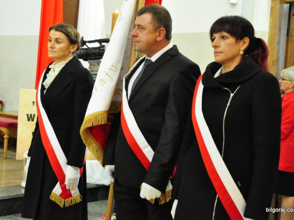 Obchody 100. rocznicy odzyskania niepodległości przez Polskę w SP Nr 3 w Biłgoraju (FOTO)