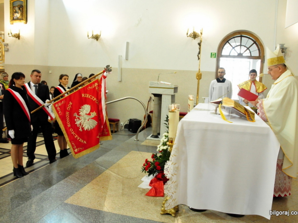 Obchody 100. rocznicy odzyskania niepodległości przez Polskę w SP Nr 3 w Biłgoraju (FOTO)