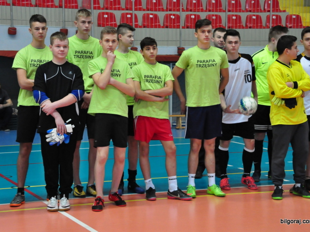 Rejonowy etap piłkarskiej rywalizacji ministrantów odbył się w Biłgoraju (FOTO)