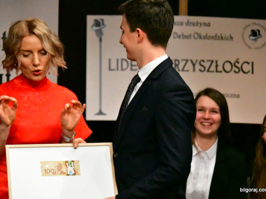 Debaty oksfordzkie w Biłgoraju. W finale zwyciężył ONZ (FOTO)
