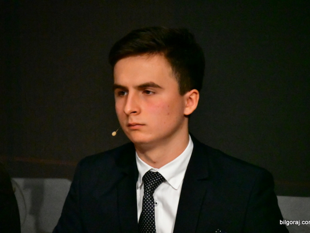 Debaty oksfordzkie w Biłgoraju. W finale zwyciężył ONZ (FOTO)