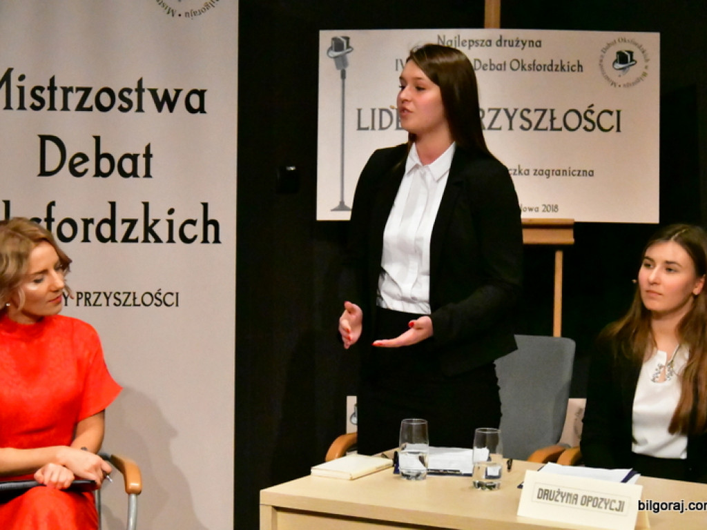 Debaty oksfordzkie w Biłgoraju. W finale zwyciężył ONZ (FOTO)