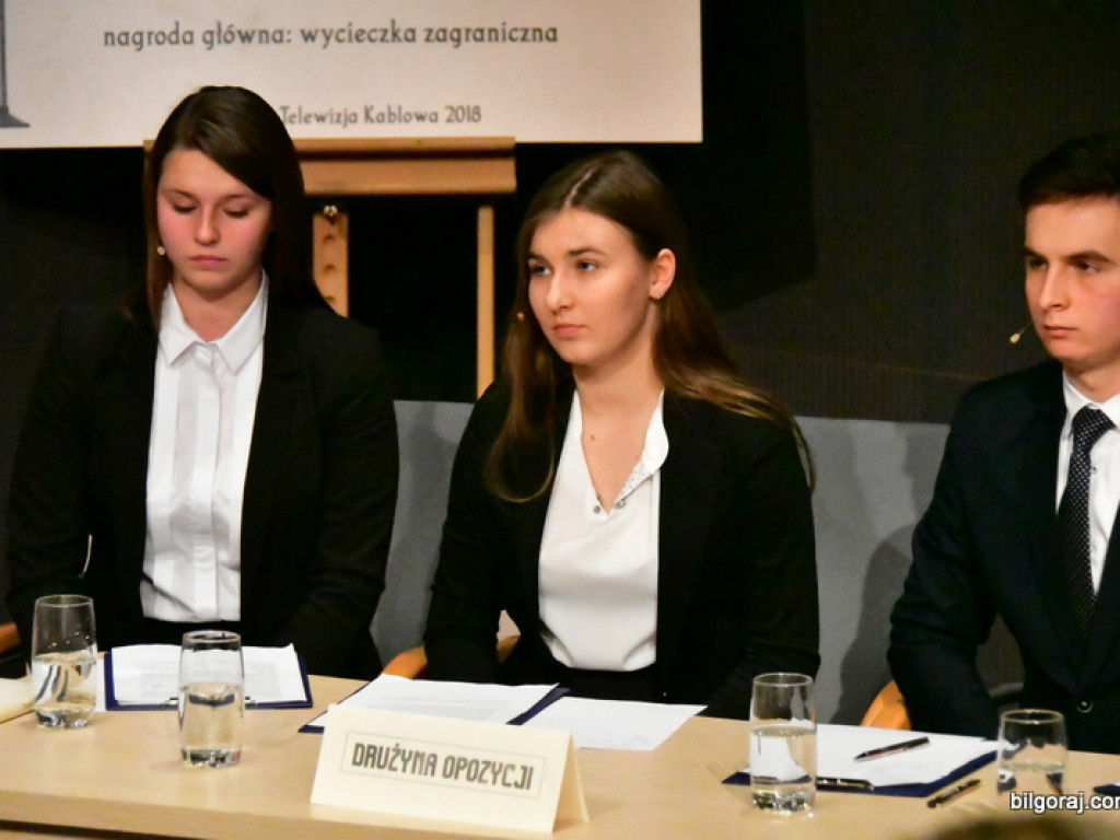 Debaty oksfordzkie w Biłgoraju. W finale zwyciężył ONZ (FOTO)