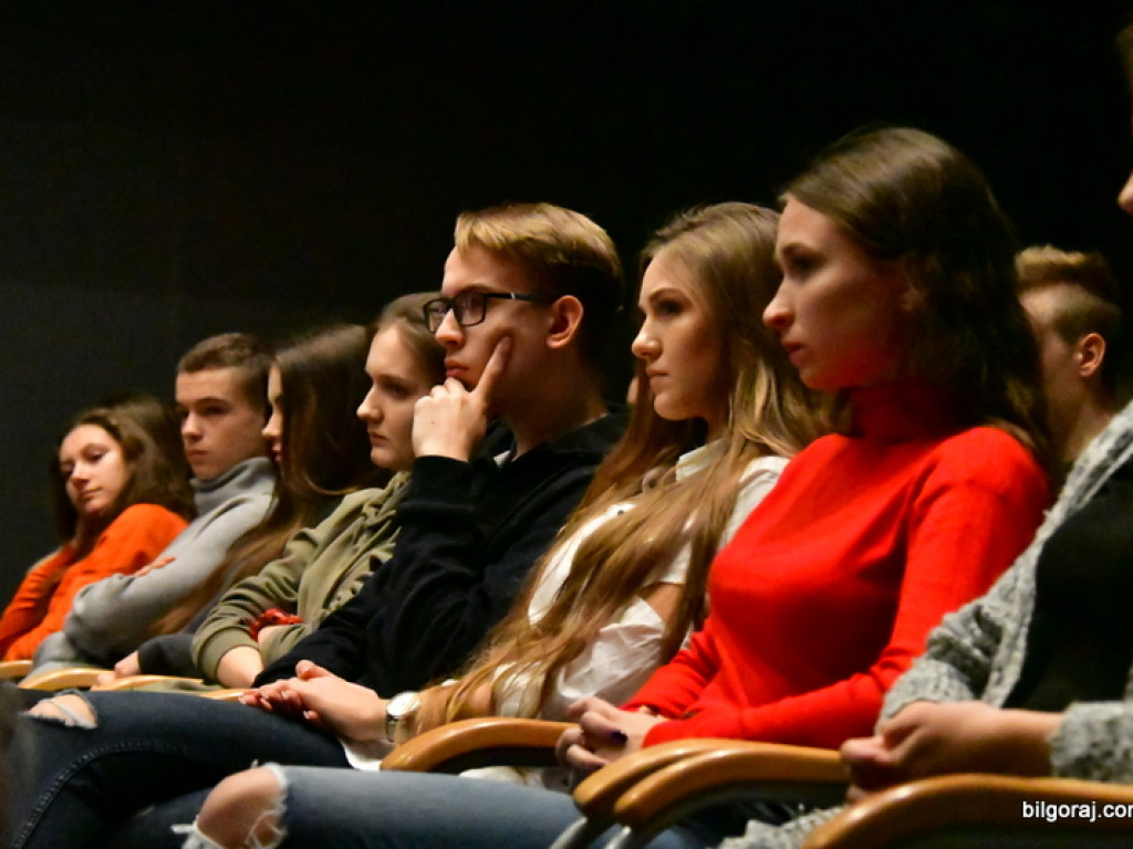 Debaty oksfordzkie w Biłgoraju. W finale zwyciężył ONZ (FOTO)