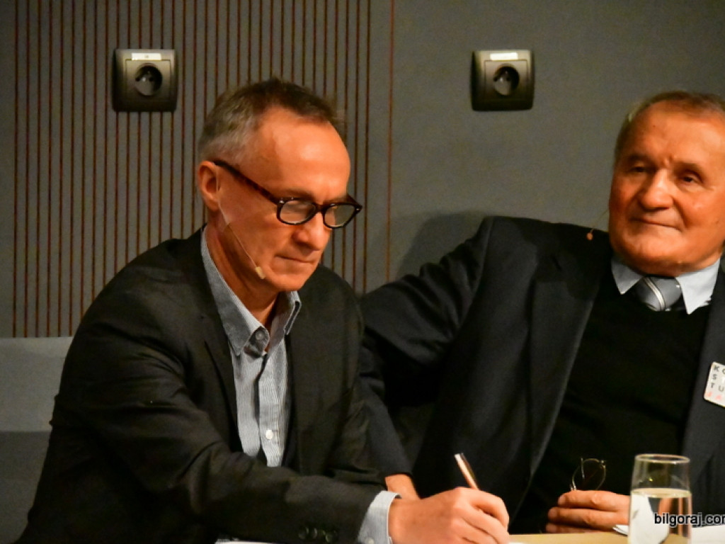 Debaty oksfordzkie w Biłgoraju. W finale zwyciężył ONZ (FOTO)