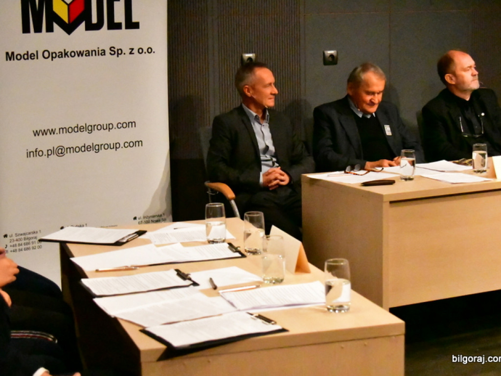 Debaty oksfordzkie w Biłgoraju. W finale zwyciężył ONZ (FOTO)