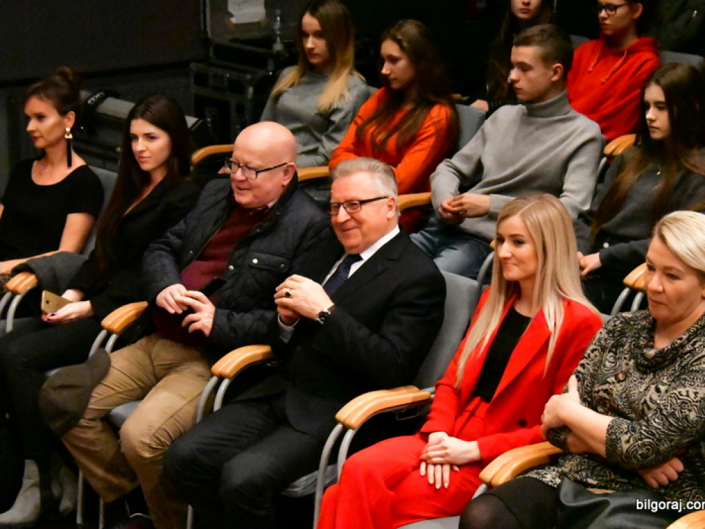 Debaty oksfordzkie w Biłgoraju. W finale zwyciężył ONZ (FOTO)