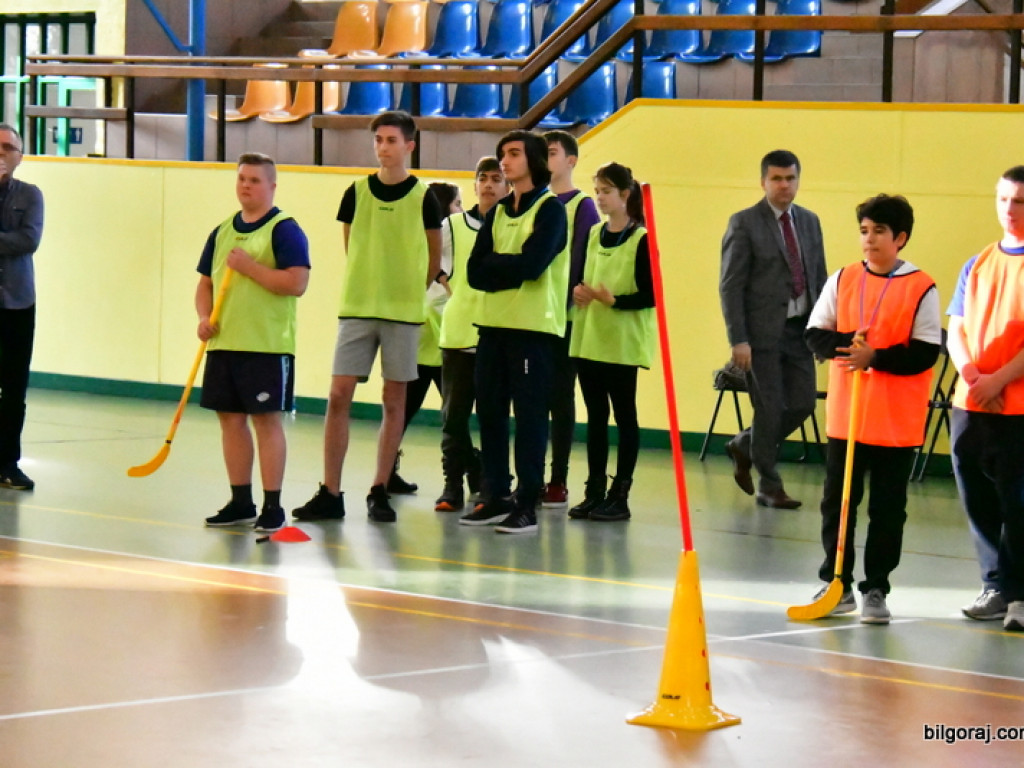Międzynarodowa zabawa na sportowo (FOTO)