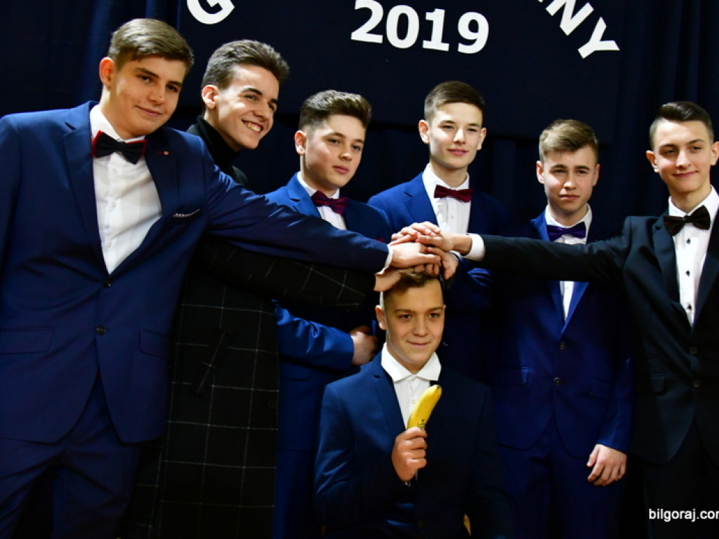Bal gimnazjalny uczniów św. Jadwigi (FOTO, VIDEO)