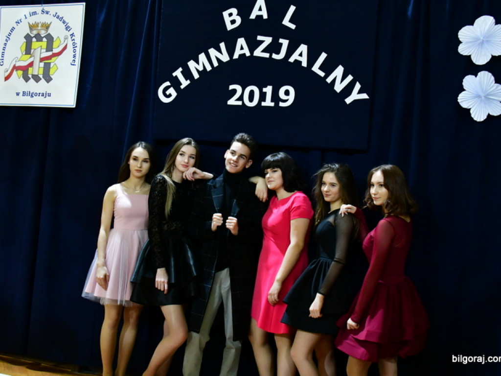 Bal gimnazjalny uczniów św. Jadwigi (FOTO, VIDEO)