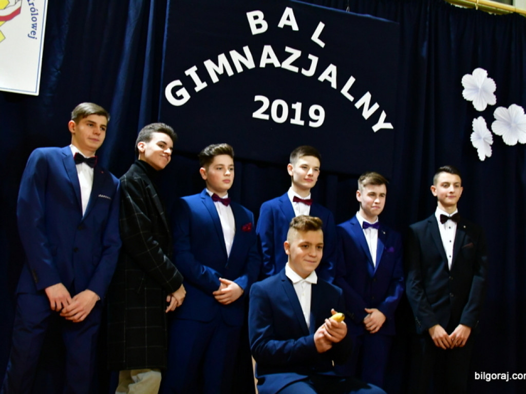 Bal gimnazjalny uczniów św. Jadwigi (FOTO, VIDEO)